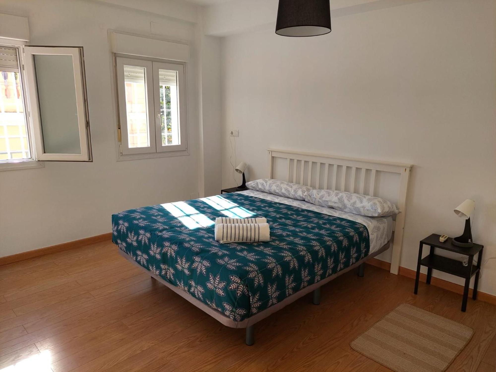 Sirena Center Apartment Севилья Экстерьер фото