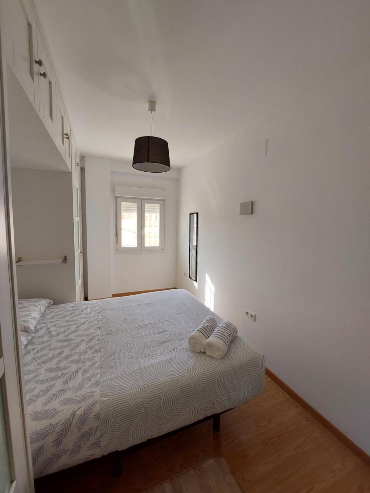 Sirena Center Apartment Севилья Экстерьер фото