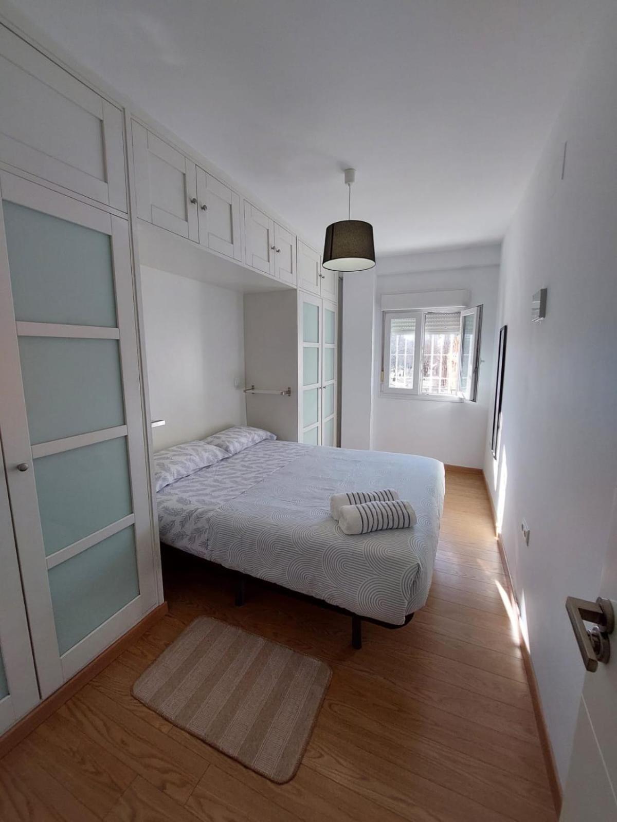 Sirena Center Apartment Севилья Экстерьер фото
